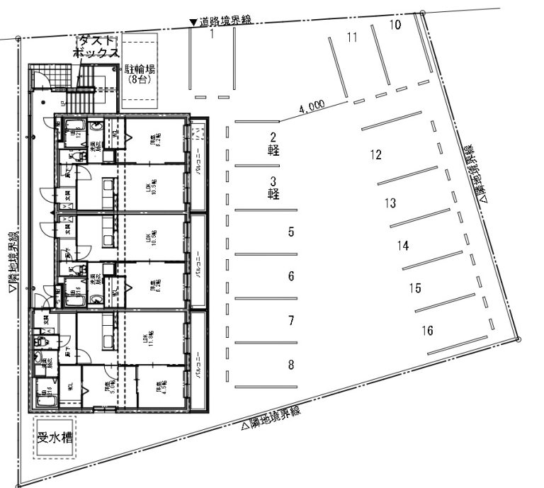 愛知県小牧市の建物と駐車場の配置図